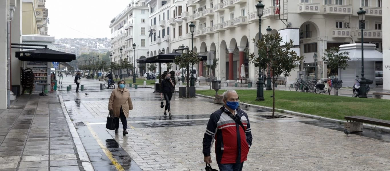 Σε εφαρμογή το υγειονομικό Απαρτχάιντ από σήμερα: «Ελευθερίες» για εμβολιασμένους και «κυνήγι» για ανεμβολίαστους